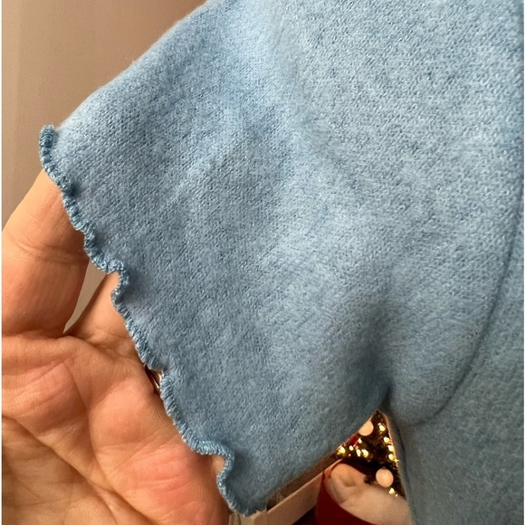 PacSun Candy Cane Cinched T-shirt - Picture 4 of 7